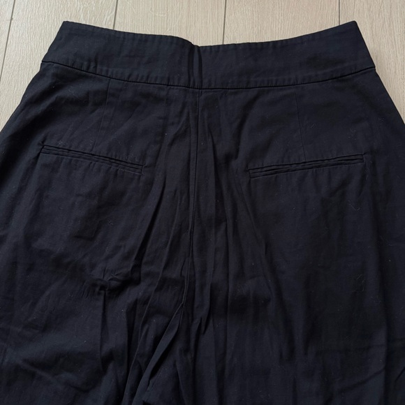 Reformation Organic Cotton High Waisted Wide Leg Pants in Black Women’s Size 8P - Picture 6 of 12